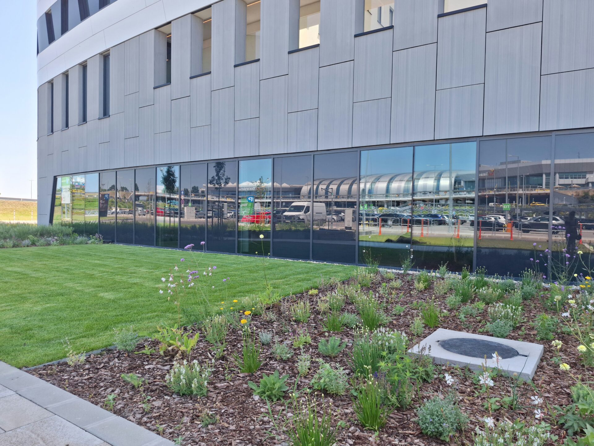 Tribe Budapest Airport Hotel - 
