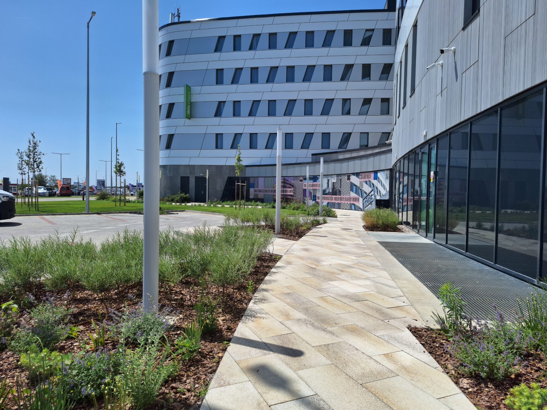 Tribe Budapest Airport Hotel - 